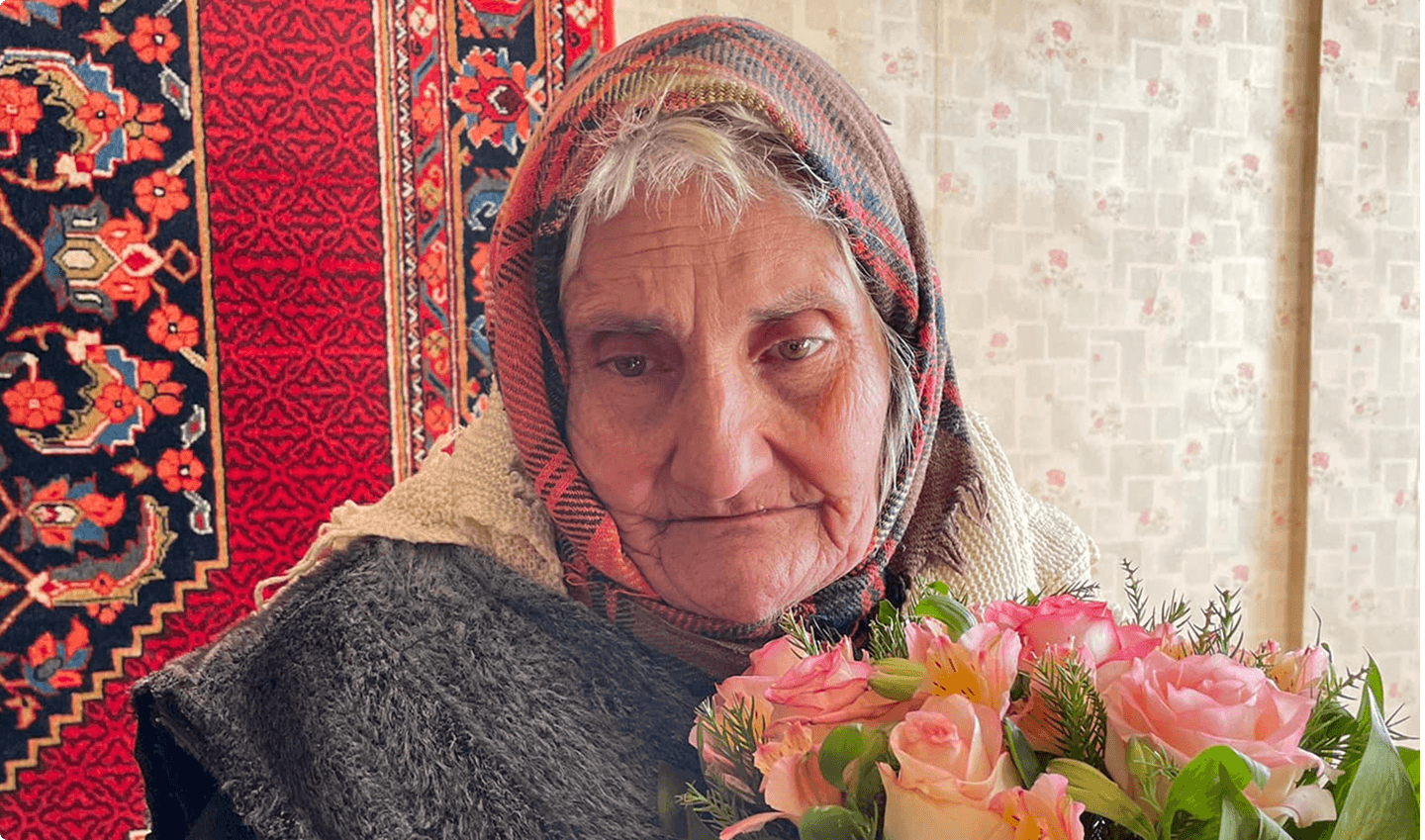 ELDERLY SPONSORING